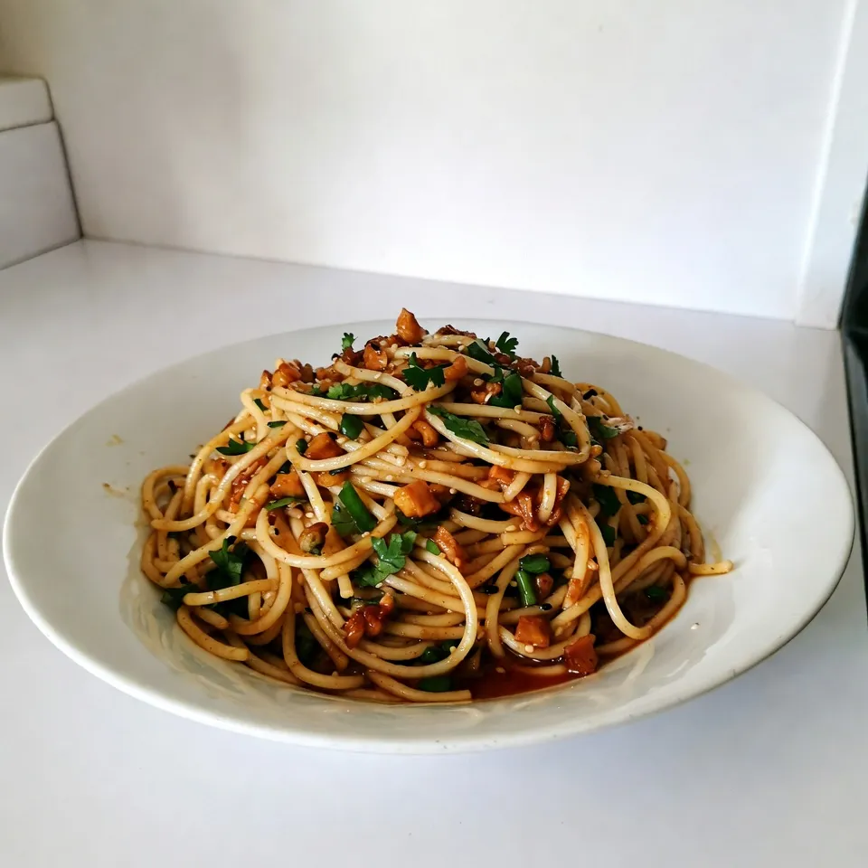 Savory Sesame Garlic Noodles Simple and Quick Dish